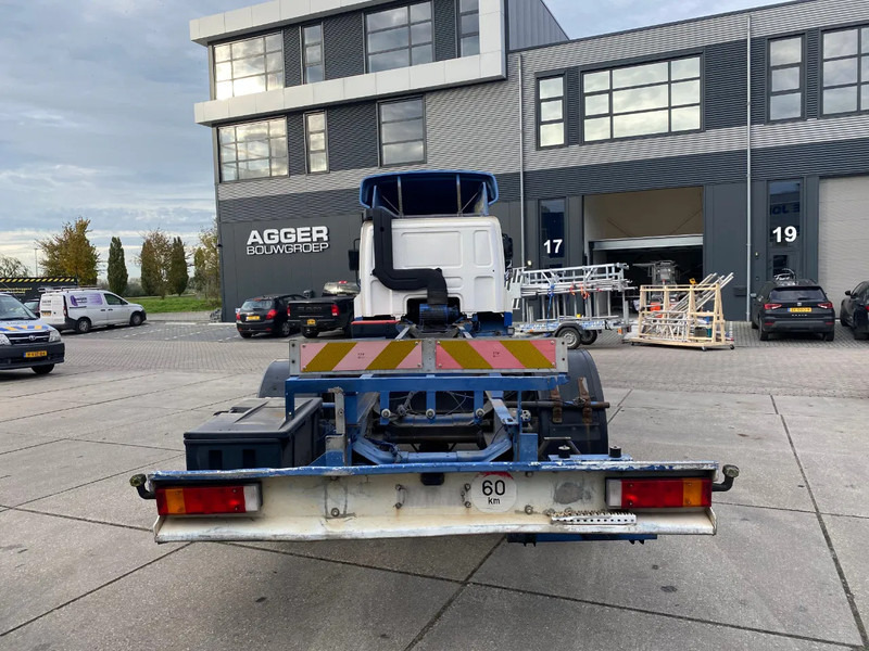 DAF CF 75.310 / Manual / Euro 3 - Camião chassi: foto 5 DAF CF 75.310 / Manual / Euro 3 - Camião chassi: foto 5