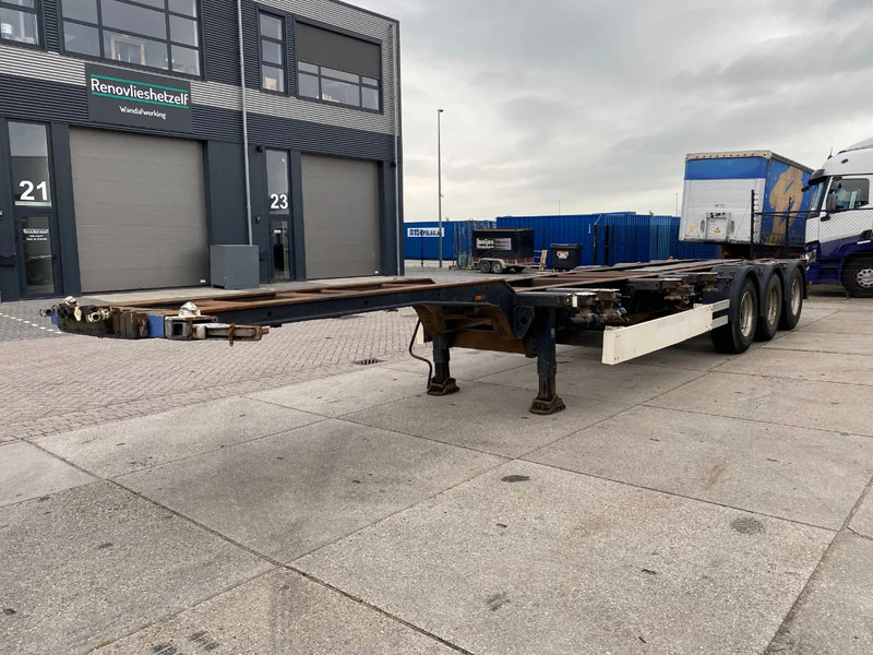 Kögel SW24 Container Chassis / 2x Extendable / BPW + Drum - Semi-reboque transportador de contêineres/ Caixa móvel: foto 4 Kögel SW24 Container Chassis / 2x Extendable / BPW + Drum - Semi-reboque transportador de contêineres/ Caixa móvel: foto 4