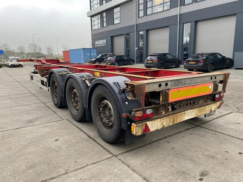 Schmitz Cargobull SCF 24 G Chassis / SAF + Disc / 1x Extendable / Lift axle - Semi-reboque transportador de contêineres/ Caixa móvel: foto 2 Schmitz Cargobull SCF 24 G Chassis / SAF + Disc / 1x Extendable / Lift axle - Semi-reboque transportador de contêineres/ Caixa móvel: foto 2