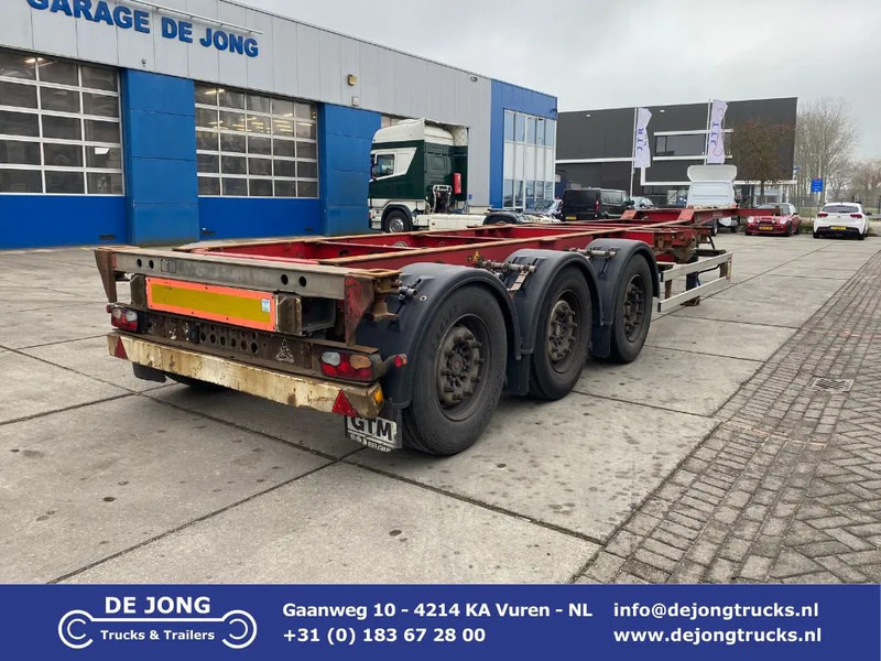 Schmitz Cargobull SCF 24 G Chassis / SAF + Disc / 1x Extendable / Lift axle - Semi-reboque transportador de contêineres/ Caixa móvel: foto 1 Schmitz Cargobull SCF 24 G Chassis / SAF + Disc / 1x Extendable / Lift axle - Semi-reboque transportador de contêineres/ Caixa móvel: foto 1