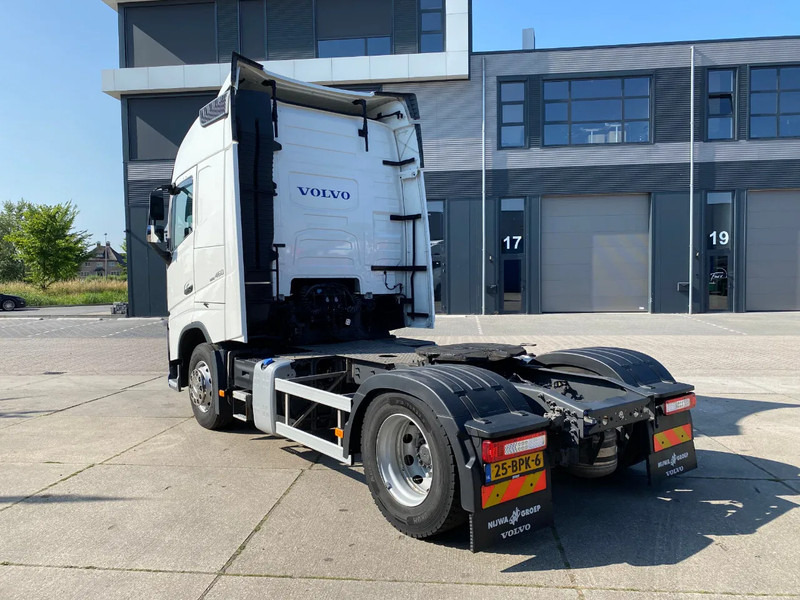 Volvo FH 13.460 Globetrotter / I-Save - Tractor: foto 4 Volvo FH 13.460 Globetrotter / I-Save - Tractor: foto 4