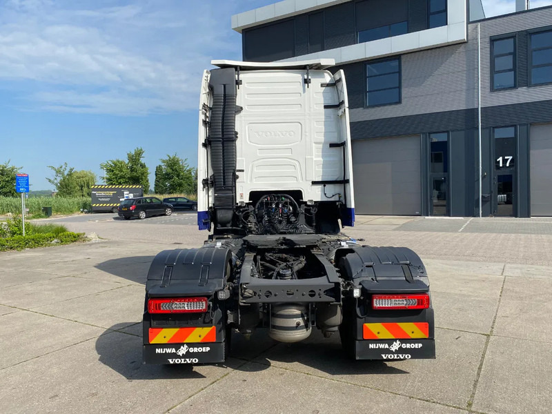 Volvo FH 13.500 Globetrotter XL / I-parkCool / 2x Tank - Tractor: foto 5 Volvo FH 13.500 Globetrotter XL / I-parkCool / 2x Tank - Tractor: foto 5
