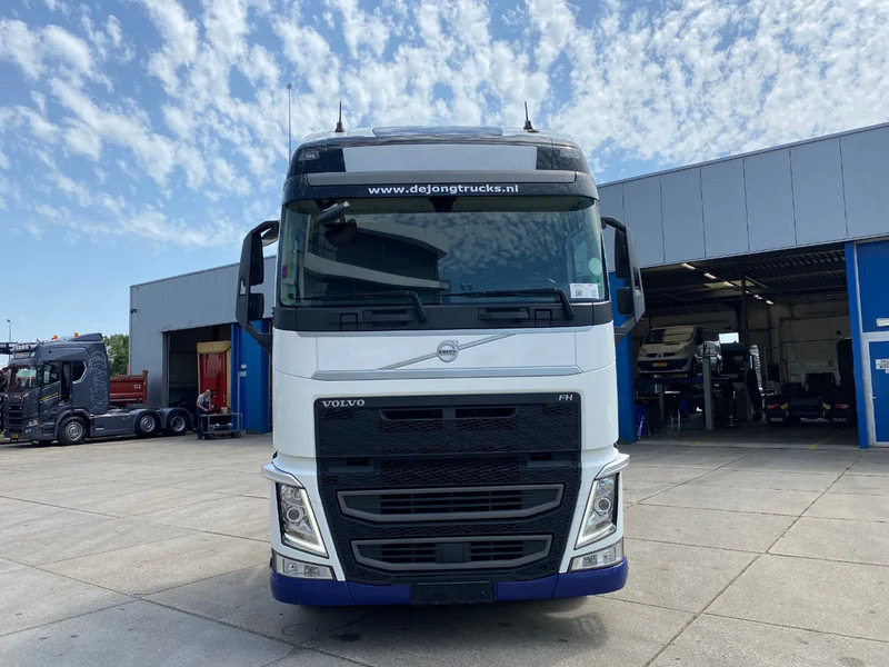 Volvo FH 13.500 Globetrotter XL / I-parkCool / Alcoa / 2x Tank - Tractor: foto 2 Volvo FH 13.500 Globetrotter XL / I-parkCool / Alcoa / 2x Tank - Tractor: foto 2
