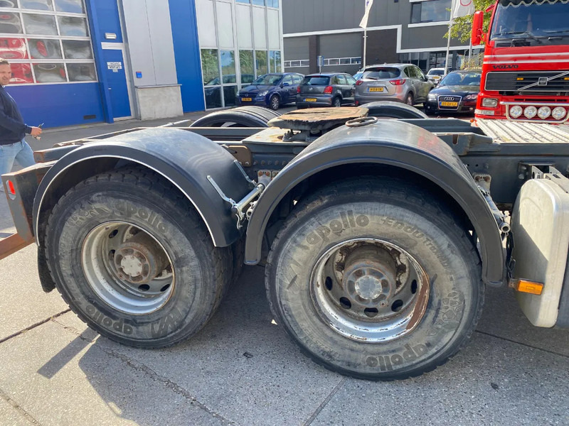 Tractor Volvo FM 440 6x4 / Hooklift and Tractor / Hub Reduction: foto 12 Tractor Volvo FM 440 6x4 / Hooklift and Tractor / Hub Reduction: foto 12