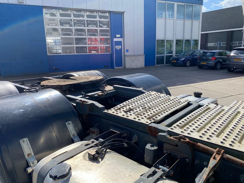 Tractor Volvo FM 440 6x4 / Hooklift and Tractor / Hub Reduction: foto 8 Tractor Volvo FM 440 6x4 / Hooklift and Tractor / Hub Reduction: foto 8