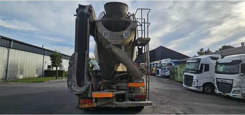 DAF FAD CF-85 Mixer + Manuel + 9M3 - Camião betoneira: foto 5 DAF FAD CF-85 Mixer + Manuel + 9M3 - Camião betoneira: foto 5