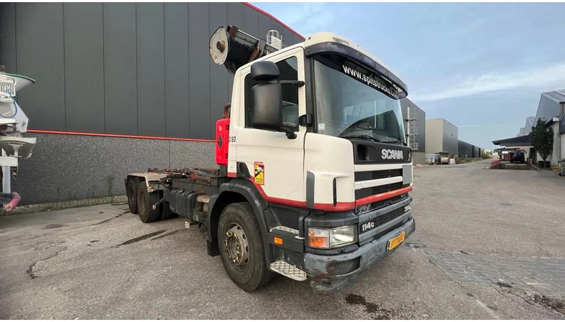 Scania P114-380 Manual + FULL STEEL+ Retarder - Camião transportador de contêineres/ Caixa móvel: foto 5 Scania P114-380 Manual + FULL STEEL+ Retarder - Camião transportador de contêineres/ Caixa móvel: foto 5