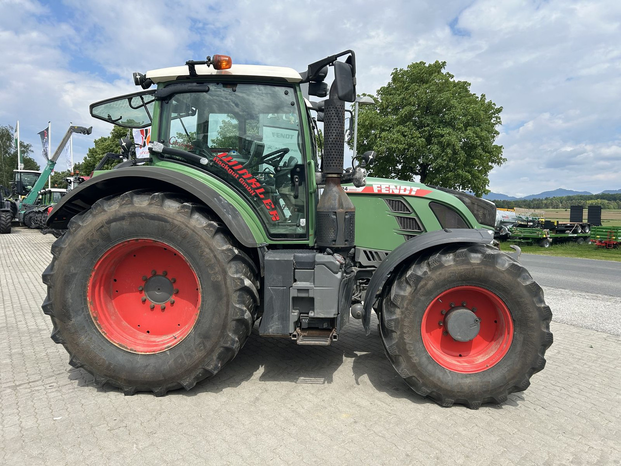 Fendt 724 Vario - Trator: foto 2 Fendt 724 Vario - Trator: foto 2