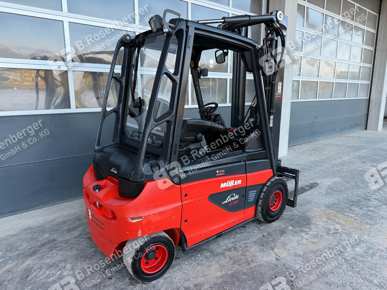 Linde E30 Stapler / BJ2020 / nur 1096h / Duplex / TOP - Empilhador: foto 5 Linde E30 Stapler / BJ2020 / nur 1096h / Duplex / TOP - Empilhador: foto 5