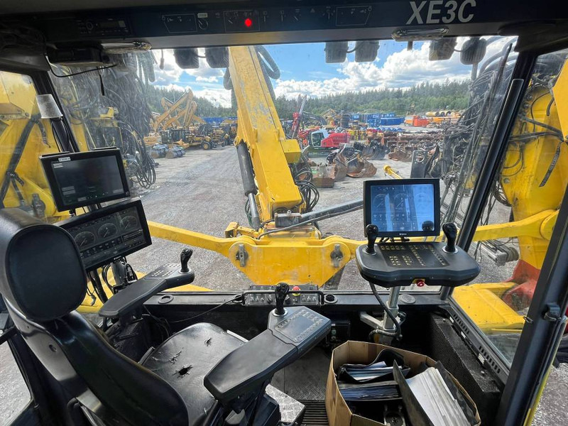 Máquina de perfuração Atlas-Copco XE3 C30: foto 11