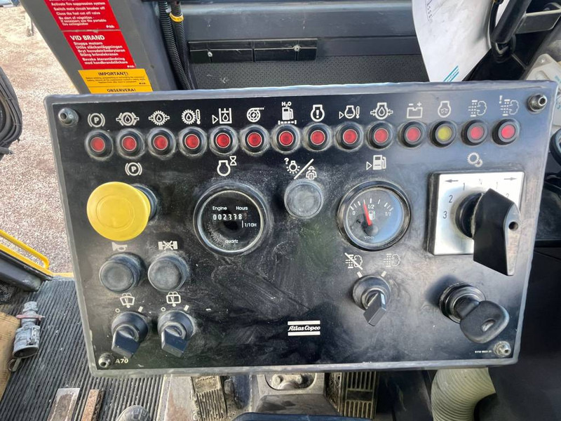 Máquina de perfuração Atlas-Copco XE3 C30: foto 12