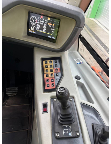 Caminhão articulado Doosan DA 30: foto 12