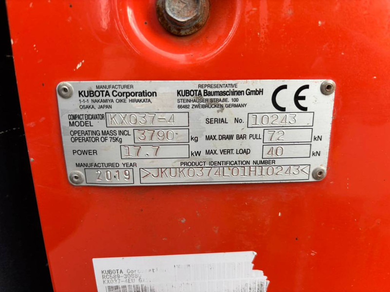 Kubota KX 037-4 - Mini escavadeira: foto 5 Kubota KX 037-4 - Mini escavadeira: foto 5
