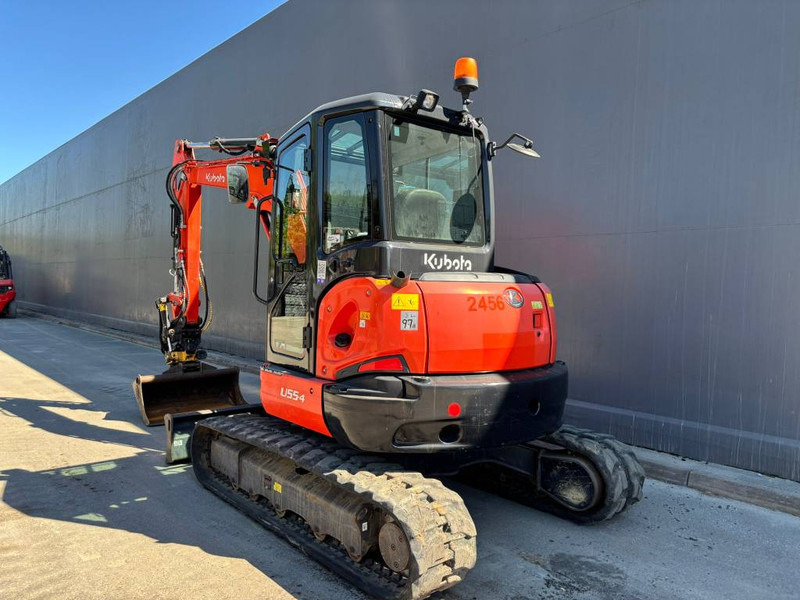 Kubota U 55-4 - Mini escavadeira: foto 4 Kubota U 55-4 - Mini escavadeira: foto 4