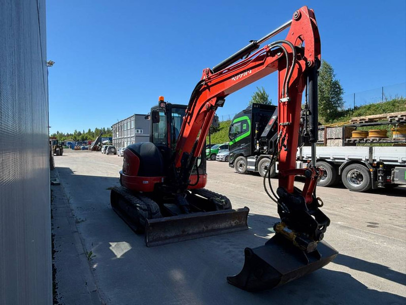 Kubota U 55-4 - Mini escavadeira: foto 2 Kubota U 55-4 - Mini escavadeira: foto 2