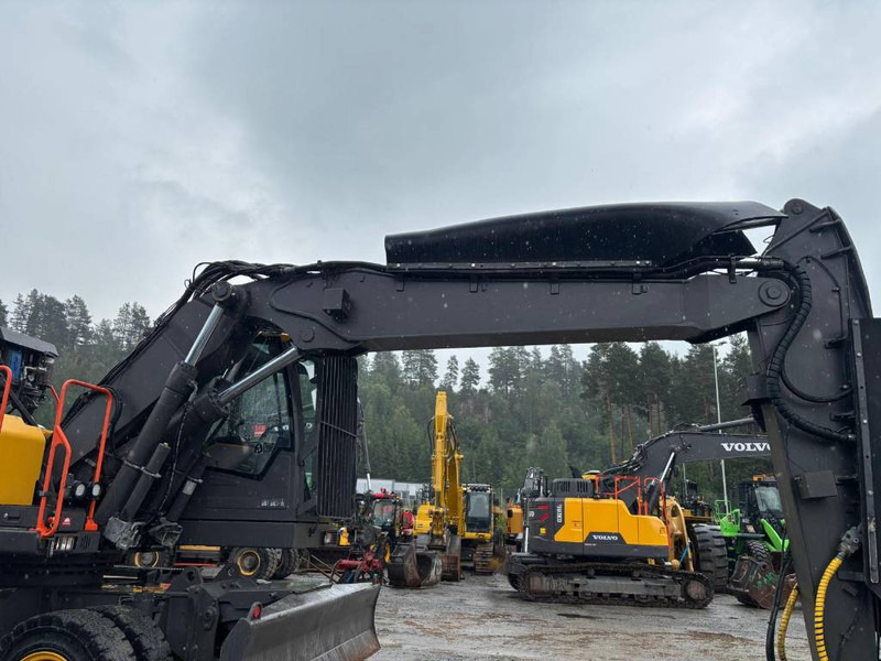 Escavadora de rastos Volvo EW 220 E TUNNEL: foto 12 Escavadora de rastos Volvo EW 220 E TUNNEL: foto 12