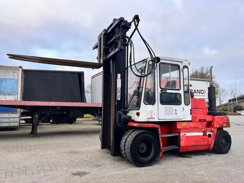 Kalmar DC7,5- 600 - Empilhador a gás: foto 1 Kalmar DC7,5- 600 - Empilhador a gás: foto 1