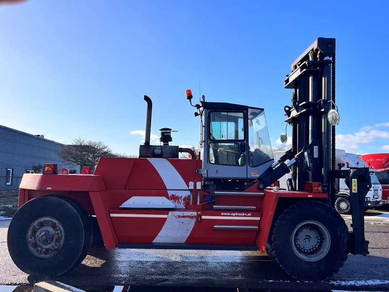 Kalmar DCD 320-12 LB - Empilhador a diesel: foto 1 Kalmar DCD 320-12 LB - Empilhador a diesel: foto 1