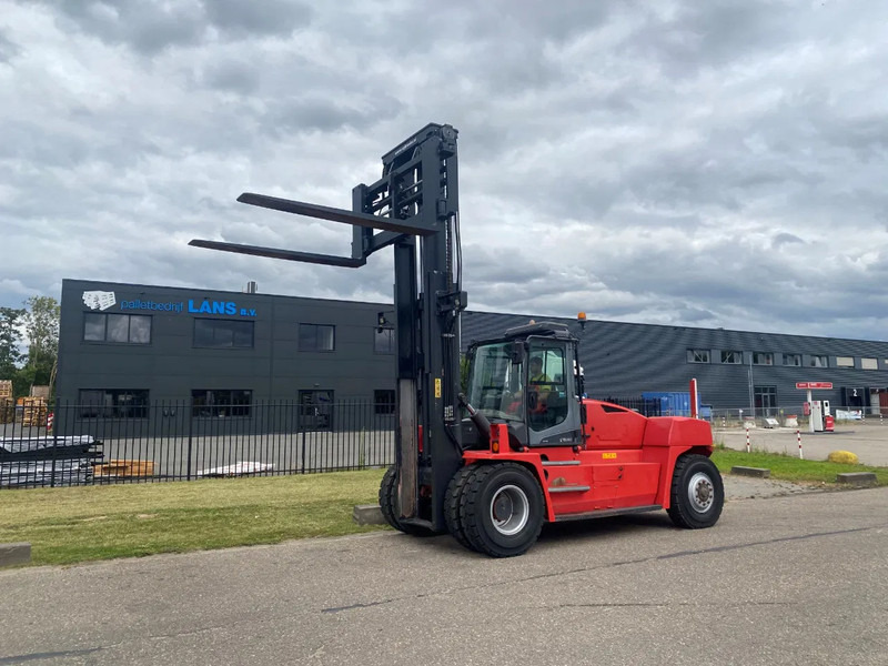 Kalmar DCG 160-12 - Empilhador a diesel: foto 3 Kalmar DCG 160-12 - Empilhador a diesel: foto 3