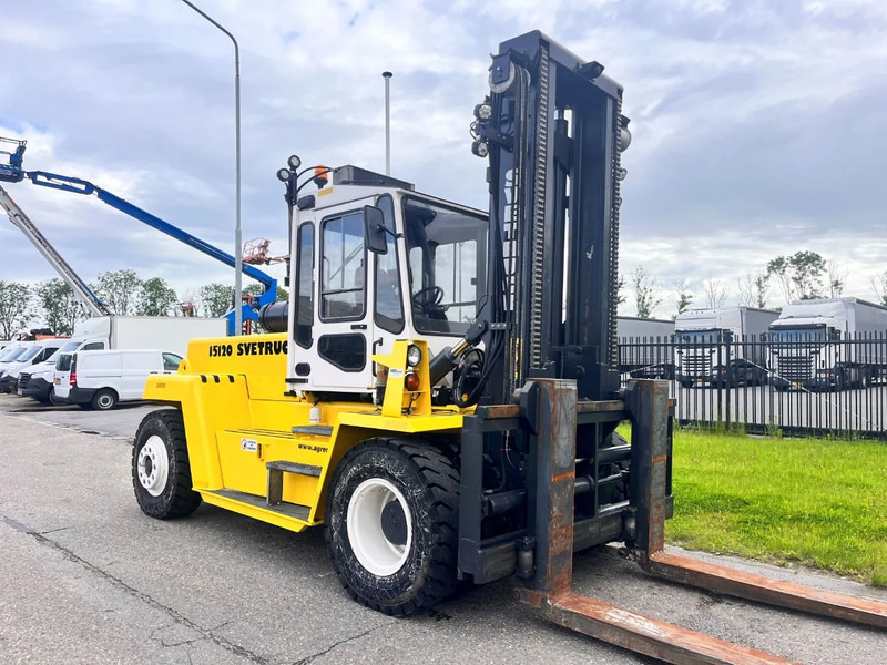 Svetruck 15 120 - Empilhador a diesel: foto 3 Svetruck 15 120 - Empilhador a diesel: foto 3