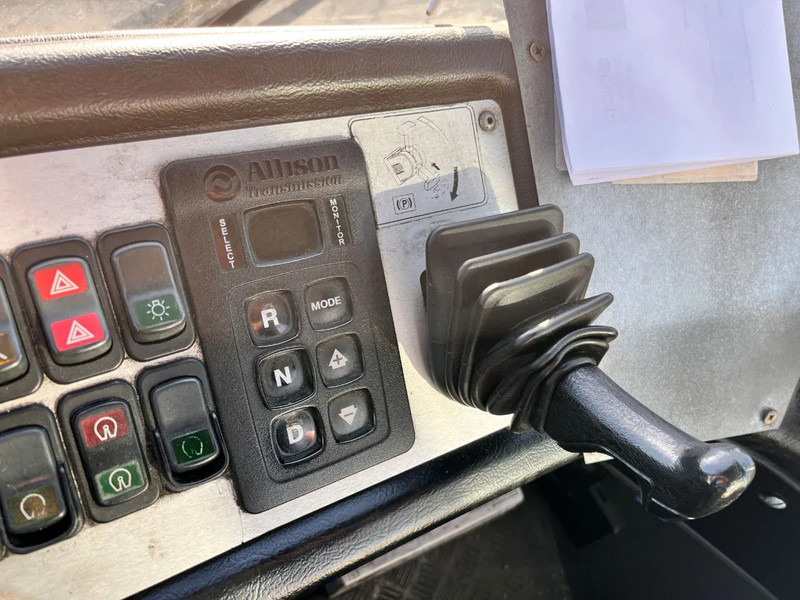 Tractor de terminal Terberg YT 222: foto 13