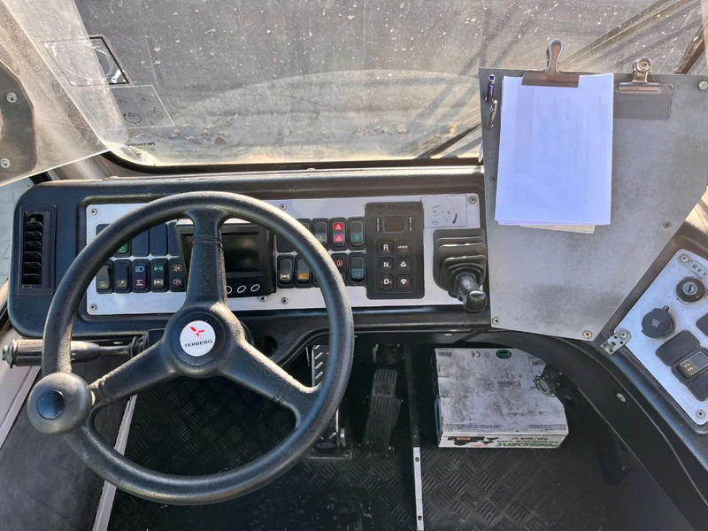 Tractor de terminal Terberg YT 222: foto 12
