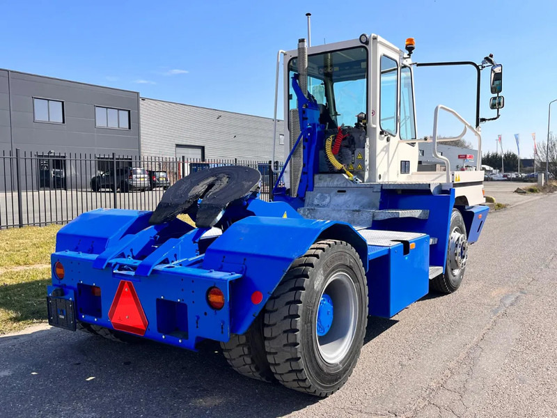 Tractor de terminal Terberg YT 222: foto 6