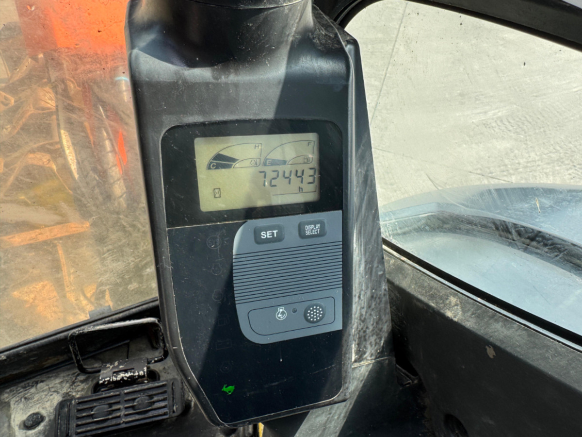 Escavadora de rastos HITACHI Zaxis 30U-2 CSR: foto 17