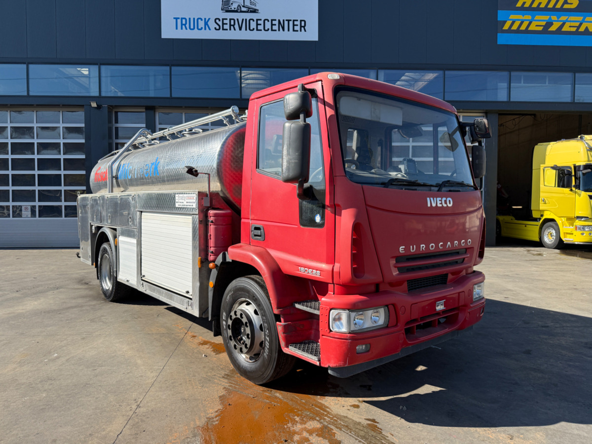 IVECO 180E28 4x2 Milchtank - Camião cisterna: foto 3 IVECO 180E28 4x2 Milchtank - Camião cisterna: foto 3