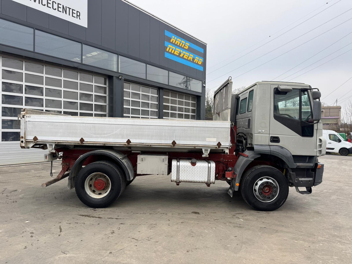 IVECO 270 4x2 Kipper - Camião basculante: foto 5 IVECO 270 4x2 Kipper - Camião basculante: foto 5
