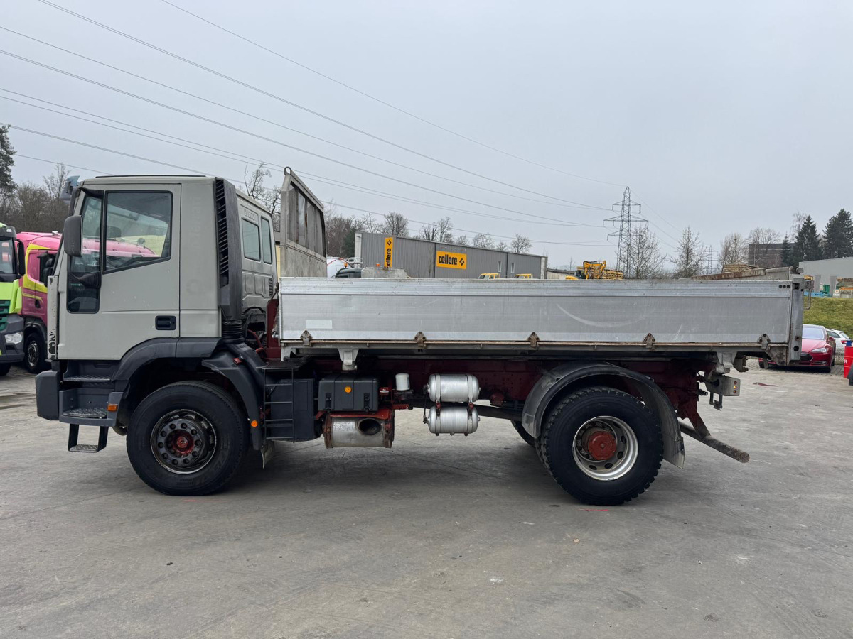 Camião basculante IVECO 270 4x2 Kipper: foto 9