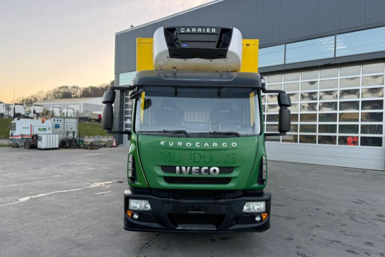 Iveco Eurocargo 120E25 4x2 Bi-Temp. - Camião frigorífico: foto 2 Iveco Eurocargo 120E25 4x2 Bi-Temp. - Camião frigorífico: foto 2