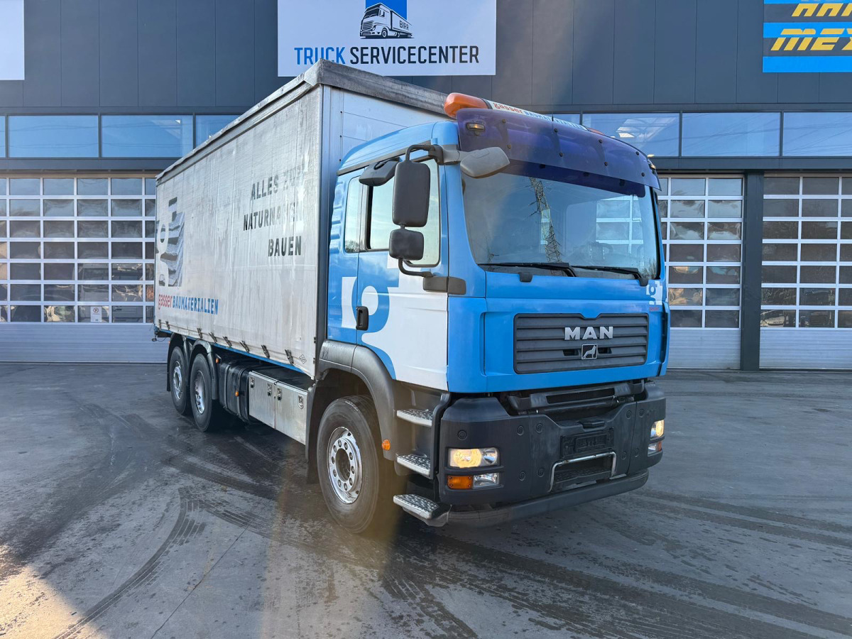 MAN TGA 26.440 6x2 - Camião de lona: foto 3 MAN TGA 26.440 6x2 - Camião de lona: foto 3