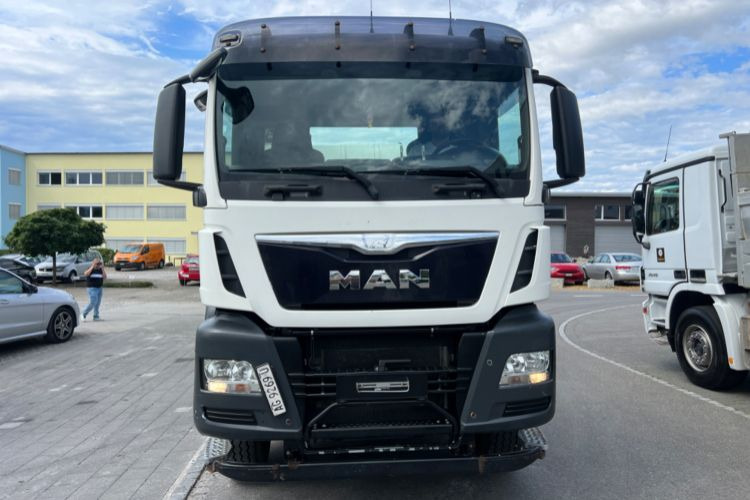 MAN TGS 35.480 10x4 10m3 Förderband 17M... - Camião betoneira: foto 2 MAN TGS 35.480 10x4 10m3 Förderband 17M... - Camião betoneira: foto 2