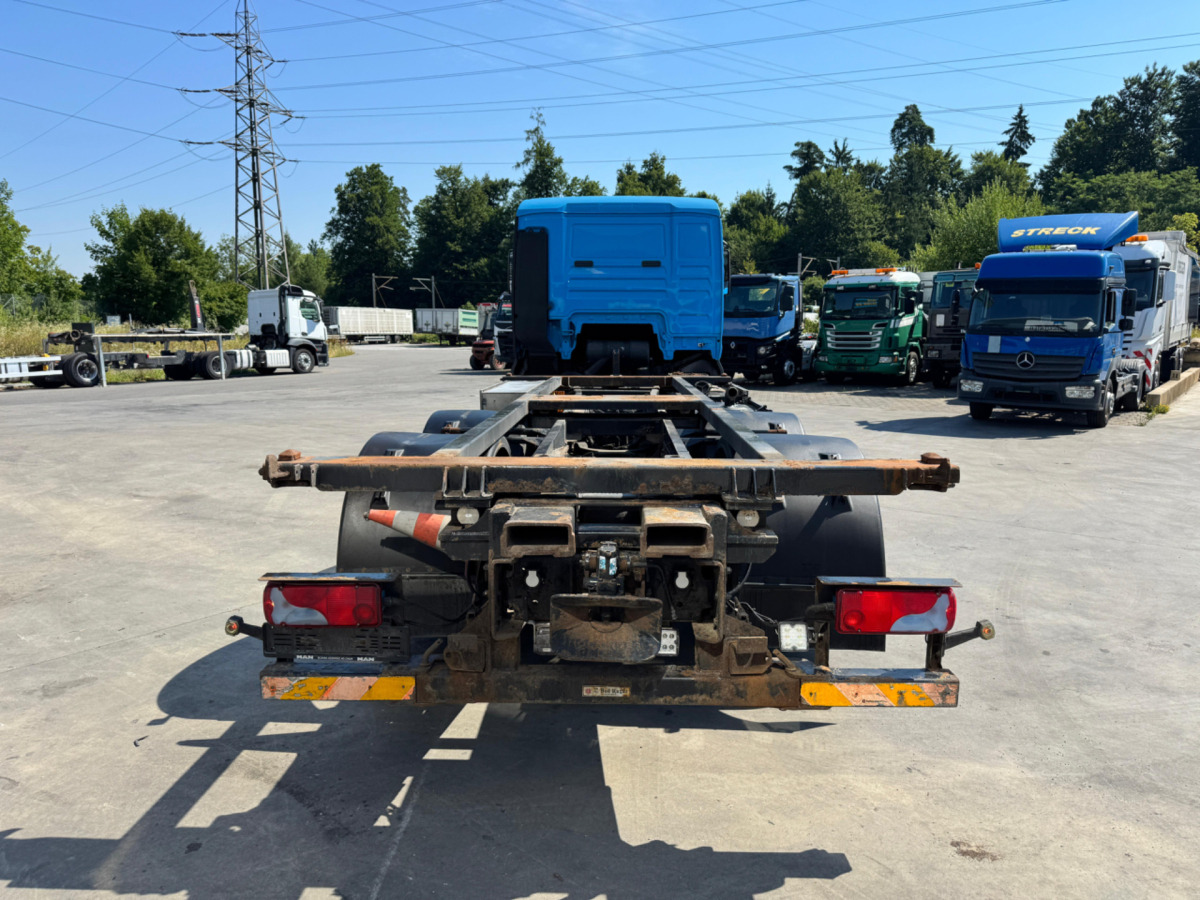 MAN TGX 26.480 6x2 Kompressor - Camião transportador de contêineres/ Caixa móvel: foto 5 MAN TGX 26.480 6x2 Kompressor - Camião transportador de contêineres/ Caixa móvel: foto 5