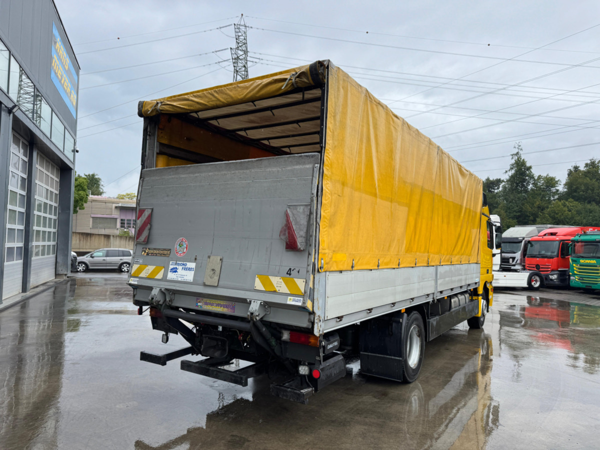 MERCEDES Actros 1835 4x2 - Camião de lona: foto 5 MERCEDES Actros 1835 4x2 - Camião de lona: foto 5