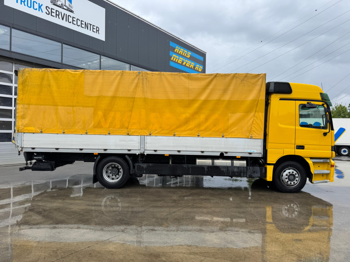MERCEDES Actros 1835 4x2 - Camião de lona: foto 4 MERCEDES Actros 1835 4x2 - Camião de lona: foto 4
