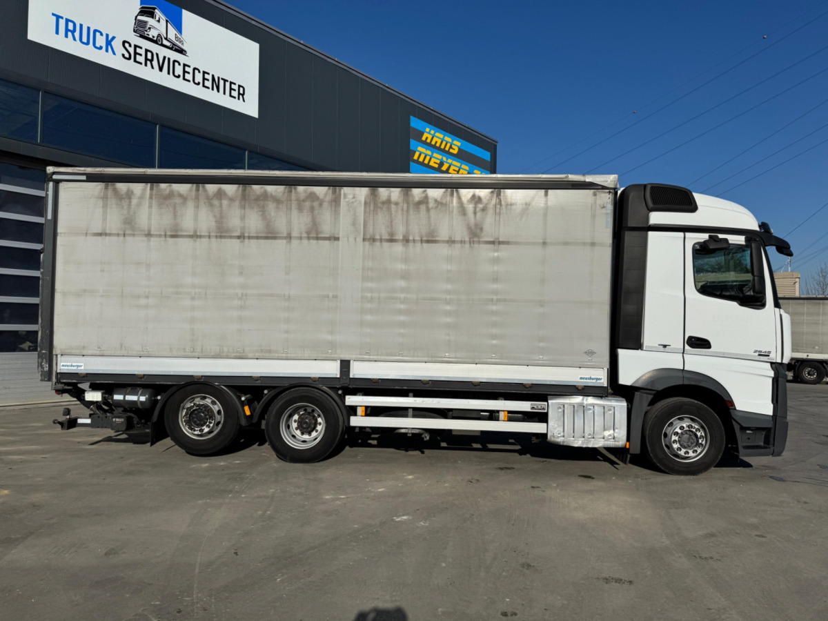 MERCEDES Actros 2545 6x2 - Camião de lona: foto 4 MERCEDES Actros 2545 6x2 - Camião de lona: foto 4