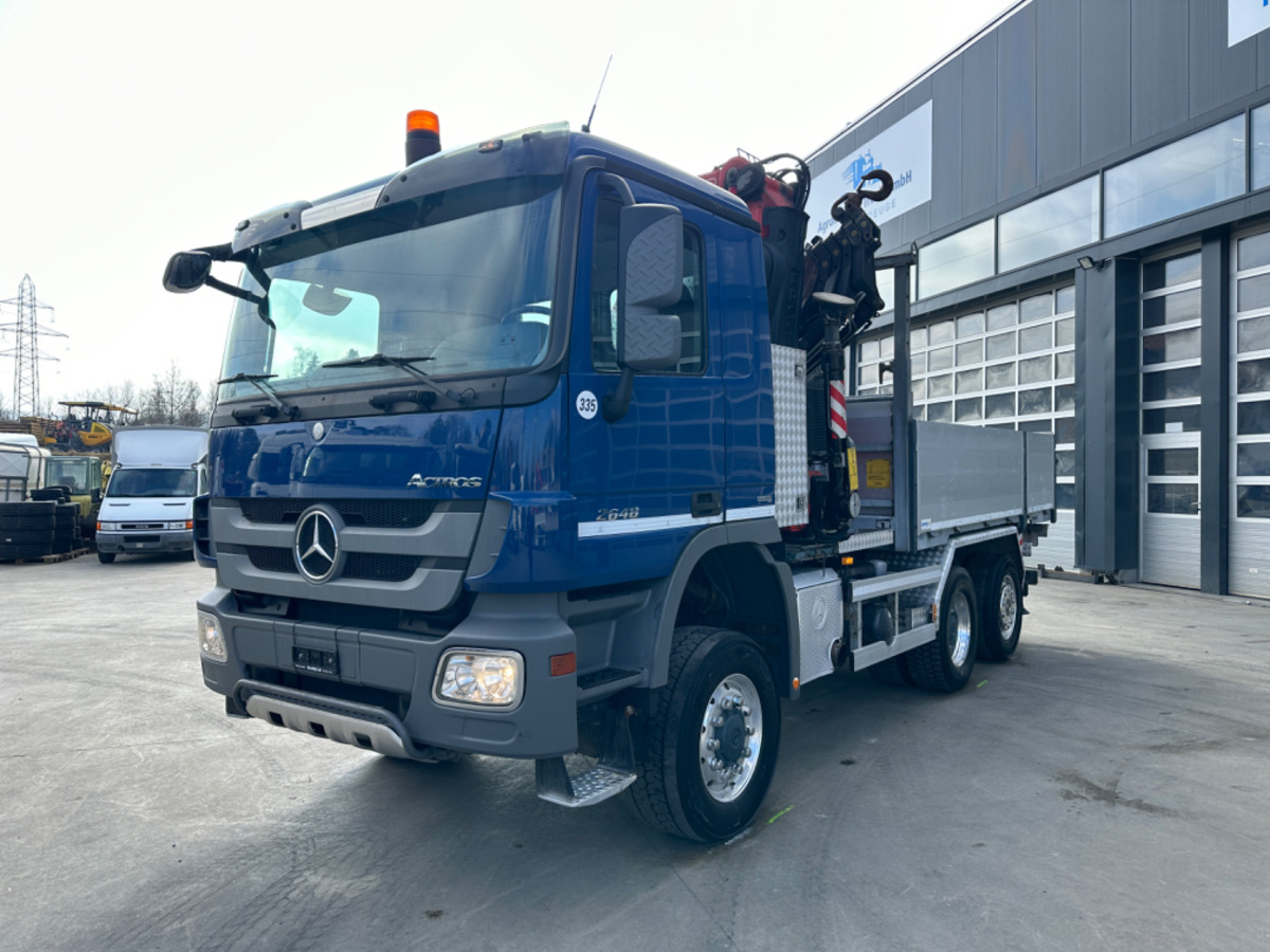 MERCEDES Actros 2648 6x4/4 Fassi455 SZM/Pritsche - Camião grua: foto 1 MERCEDES Actros 2648 6x4/4 Fassi455 SZM/Pritsche - Camião grua: foto 1