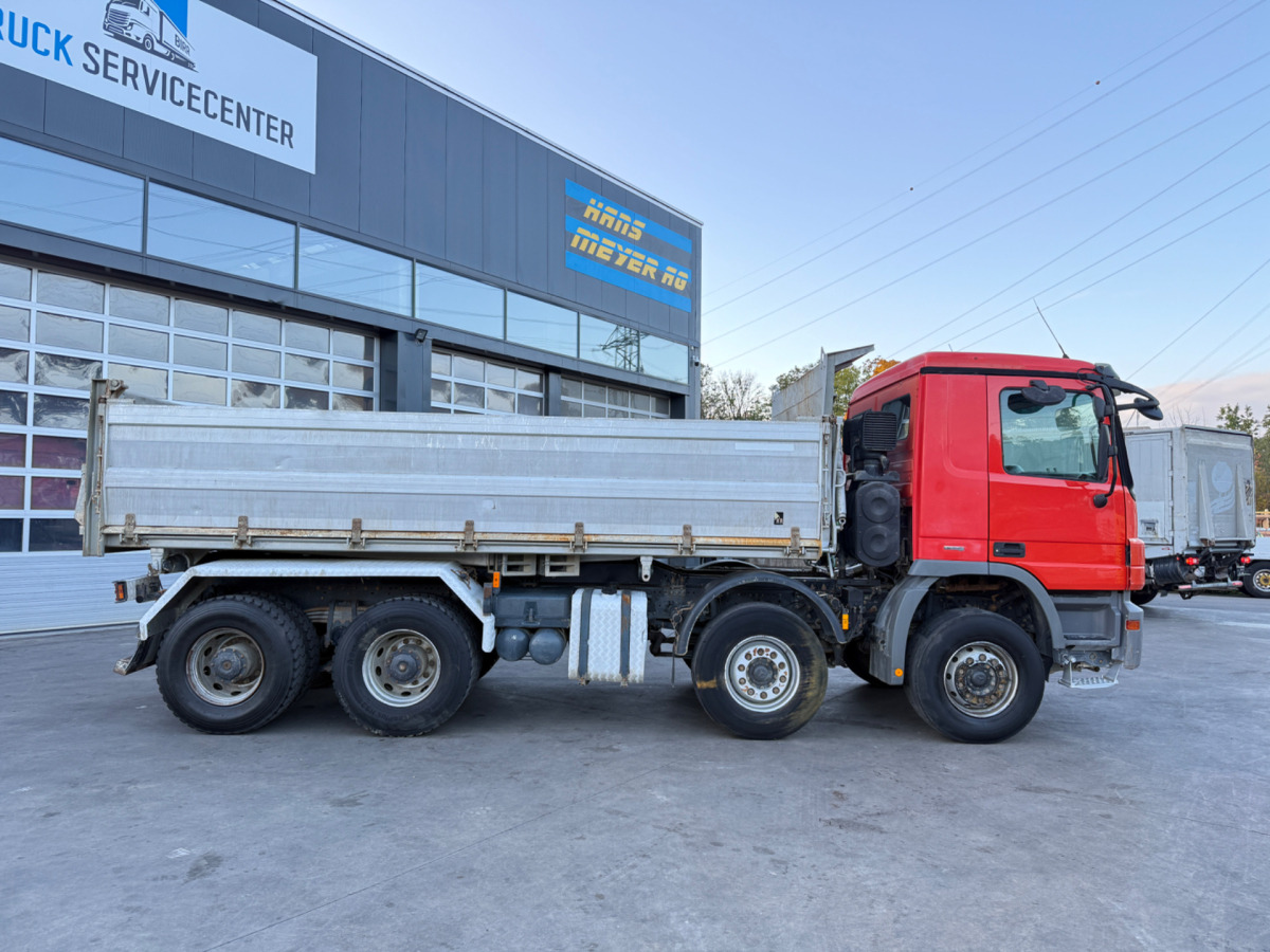 MERCEDES Actros 3246 8x4 E5 Meiller 3S - Camião basculante: foto 5 MERCEDES Actros 3246 8x4 E5 Meiller 3S - Camião basculante: foto 5