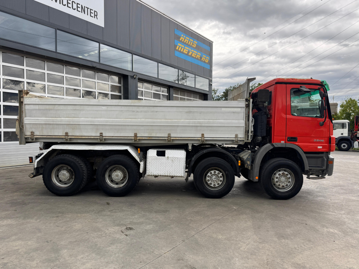 MERCEDES Actros 3246 8x4 Meiller 3S Bordmatik (390) - Camião basculante: foto 5 MERCEDES Actros 3246 8x4 Meiller 3S Bordmatik (390) - Camião basculante: foto 5