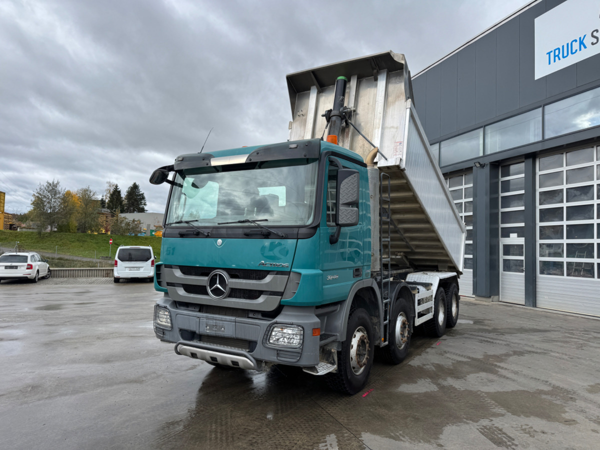 MERCEDES Actros 3248 8x4 Rückwärtskipper - Camião basculante: foto 1 MERCEDES Actros 3248 8x4 Rückwärtskipper - Camião basculante: foto 1