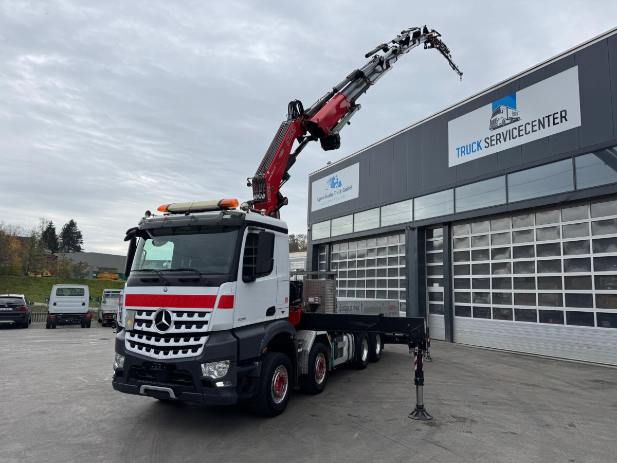 MERCEDES Arocs 3251 8x4 Fassi 660 6-6 - Camião grua: foto 1 MERCEDES Arocs 3251 8x4 Fassi 660 6-6 - Camião grua: foto 1