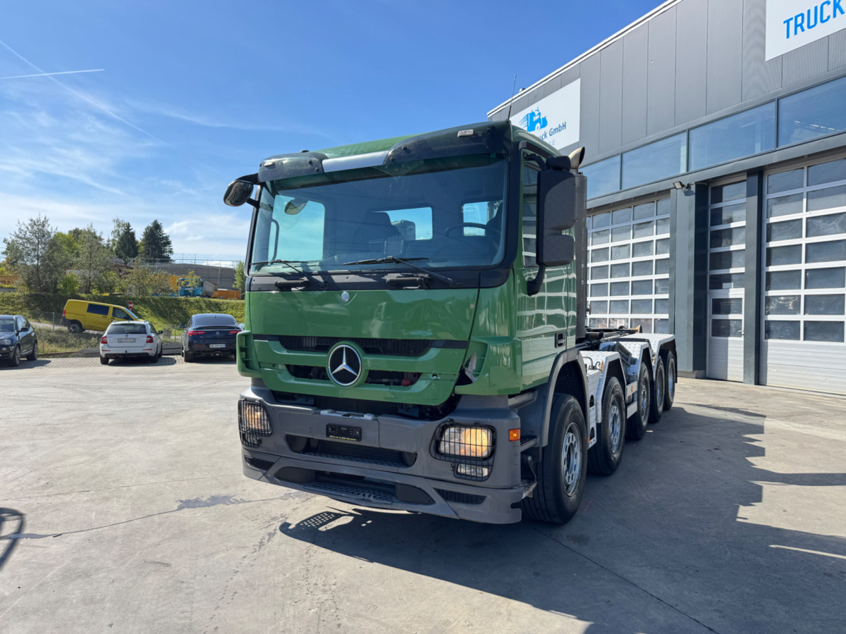 MERCEDES BENZ ACTROS 4448 - Camião polibenne: foto 1 MERCEDES BENZ ACTROS 4448 - Camião polibenne: foto 1