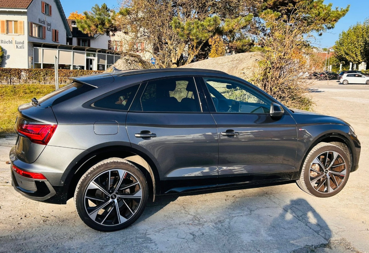 AUDI Q5 Sportback - Máquina de outro: foto 2 AUDI Q5 Sportback - Máquina de outro: foto 2