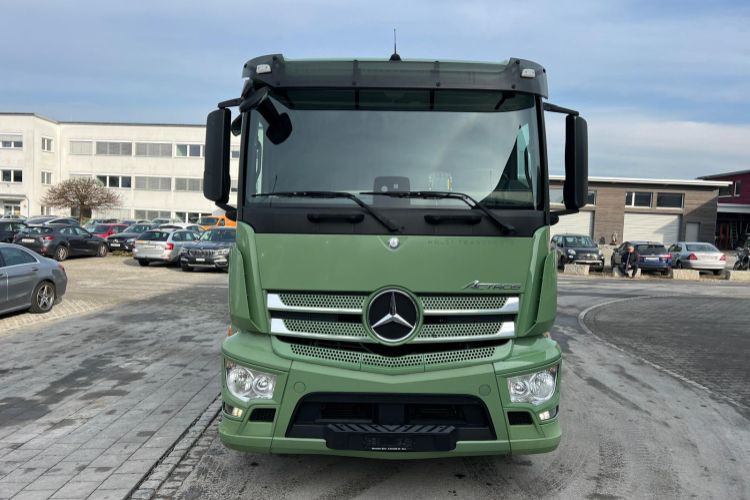 Mercedes-Benz Actros 2543 6x2 - Camião chassi: foto 2 Mercedes-Benz Actros 2543 6x2 - Camião chassi: foto 2