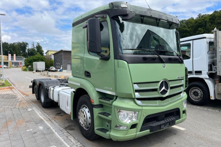 Mercedes-Benz Actros 2543 6x2 - Camião chassi: foto 4 Mercedes-Benz Actros 2543 6x2 - Camião chassi: foto 4
