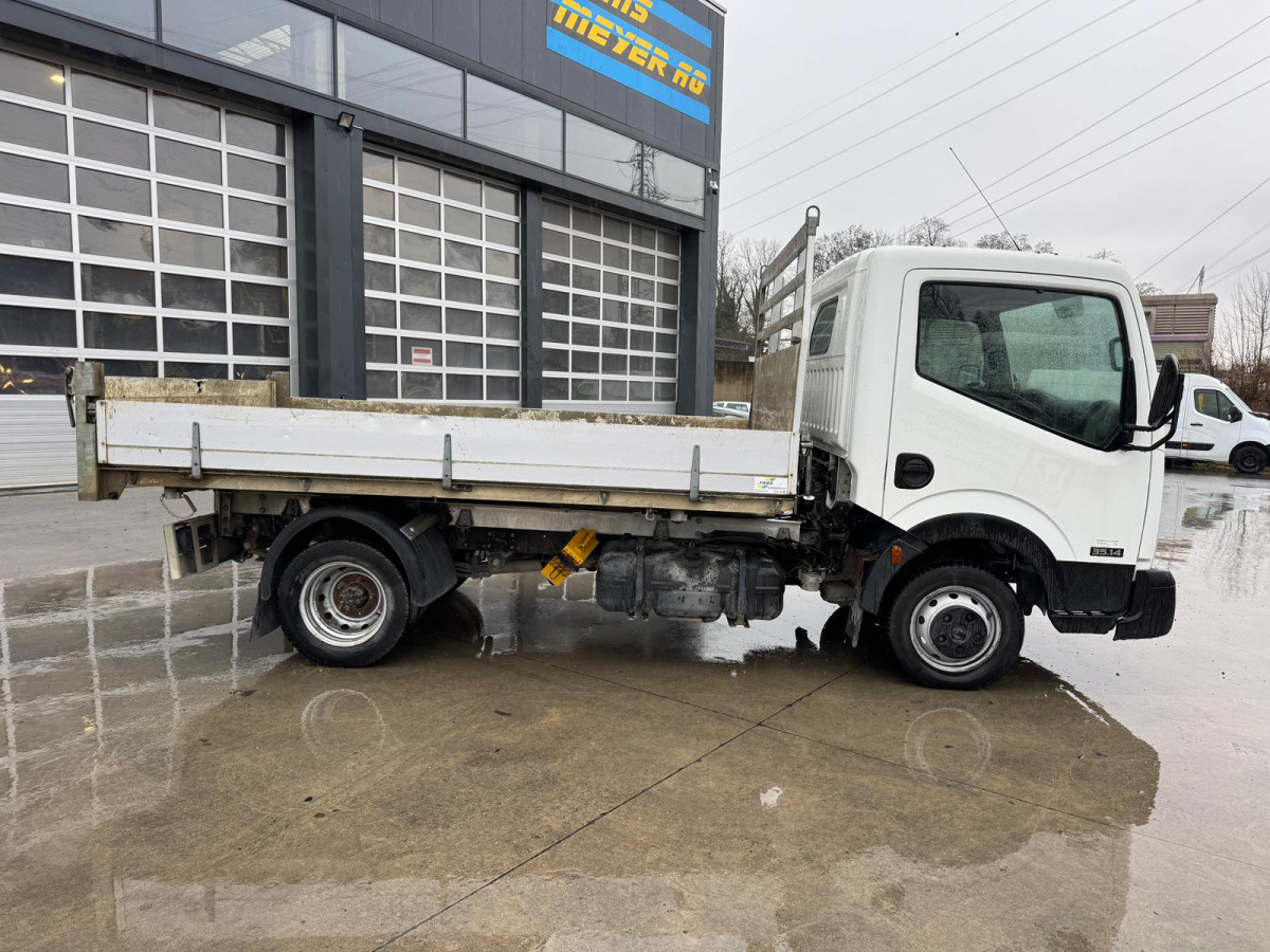 NISSAN Cabstar 35.14 4x2 Kipper - Camião basculante: foto 4 NISSAN Cabstar 35.14 4x2 Kipper - Camião basculante: foto 4