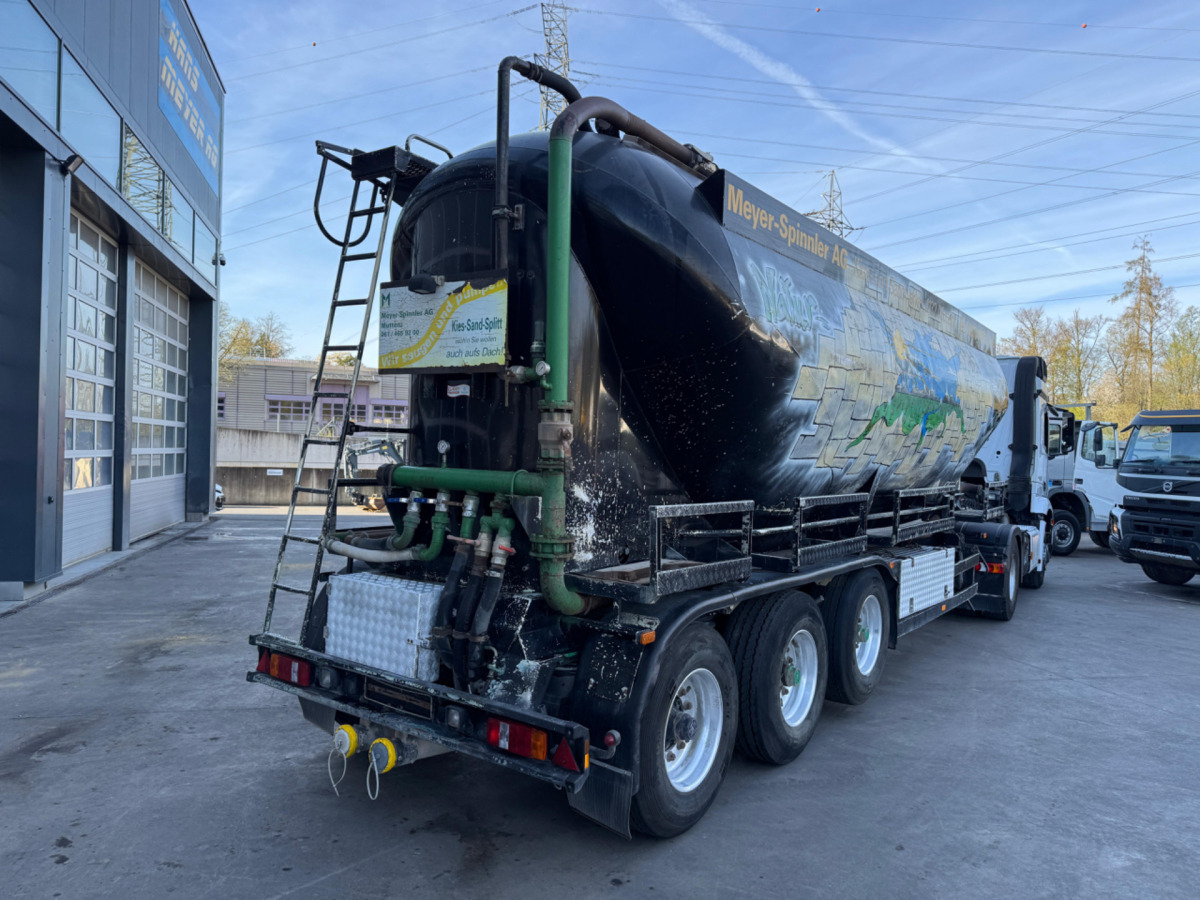 SPITZER Spitzer Silo 37m3 - Semi-reboque silo: foto 4 SPITZER Spitzer Silo 37m3 - Semi-reboque silo: foto 4