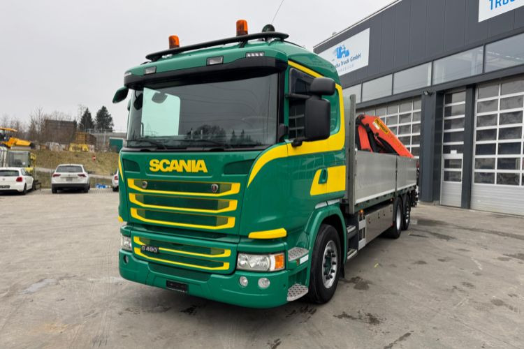 Scania G490 6x2 PK22002-4 - Camião grua, Camião de caixa aberta/ Plataforma: foto 2 Scania G490 6x2 PK22002-4 - Camião grua, Camião de caixa aberta/ Plataforma: foto 2